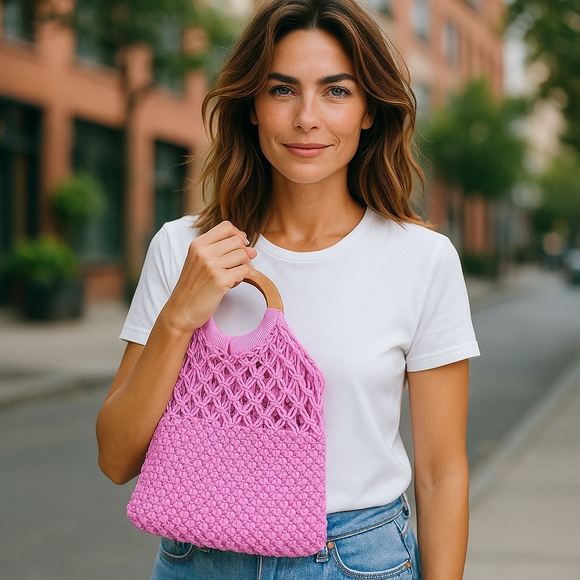 CROCHETE BAG PINK WITH WOOD HANDLE